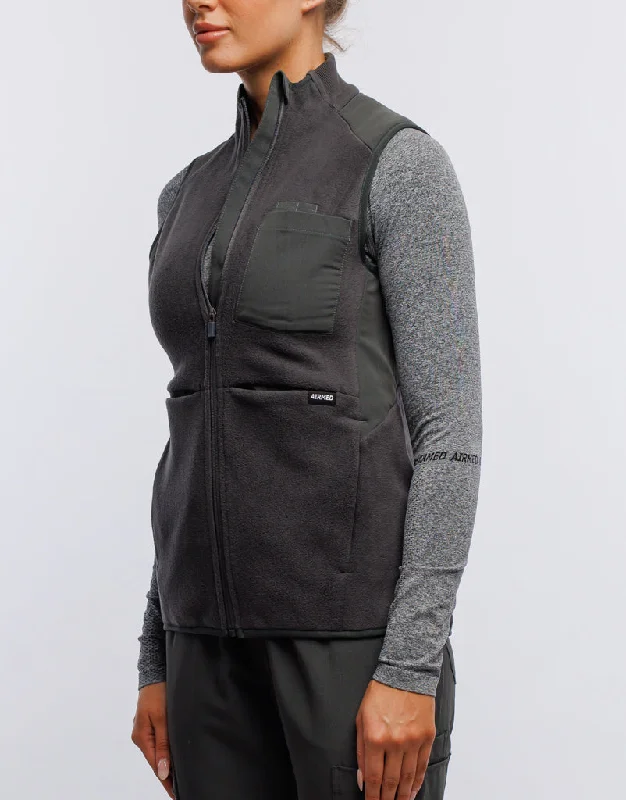 essential-fleece-vest-asphalt