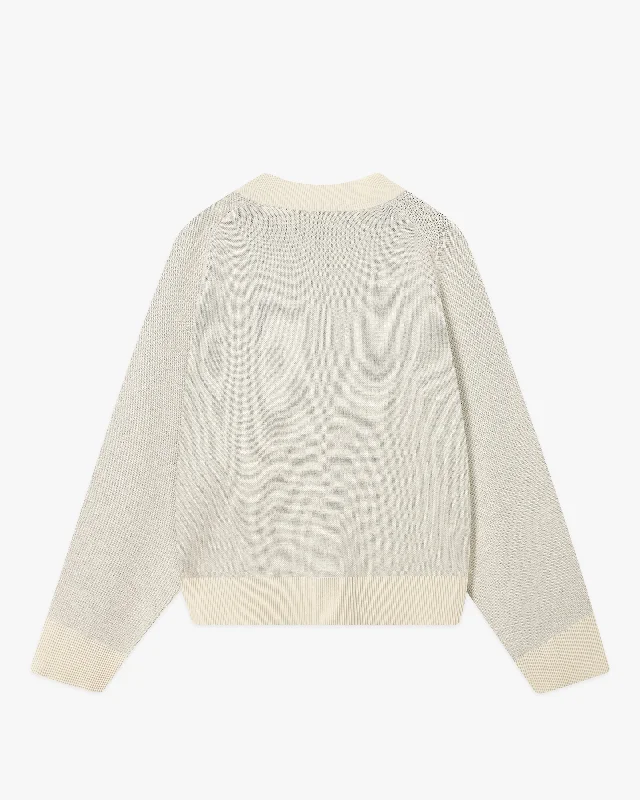 a-girl-sweater-marshmallow