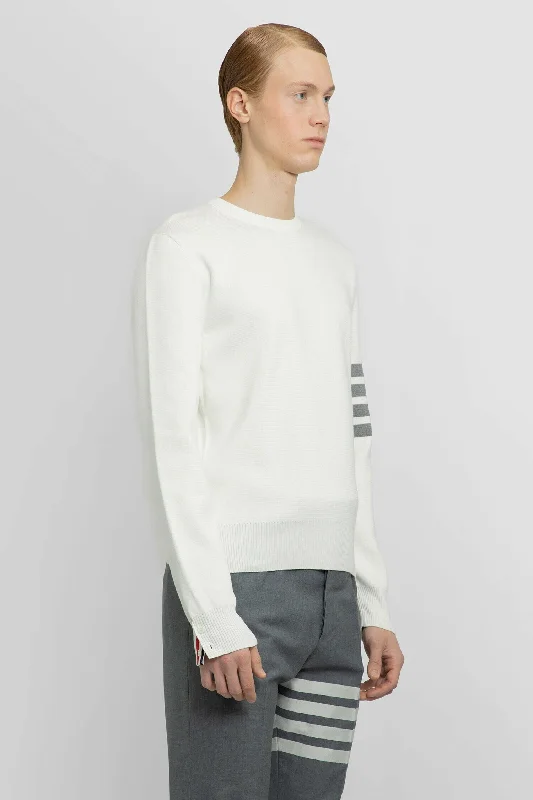 man-thom-browne-clothing-knitwear-mka202a00219-102