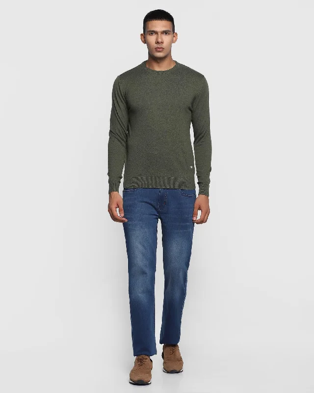 solid-crew-neck-sweater-in-olive-alex