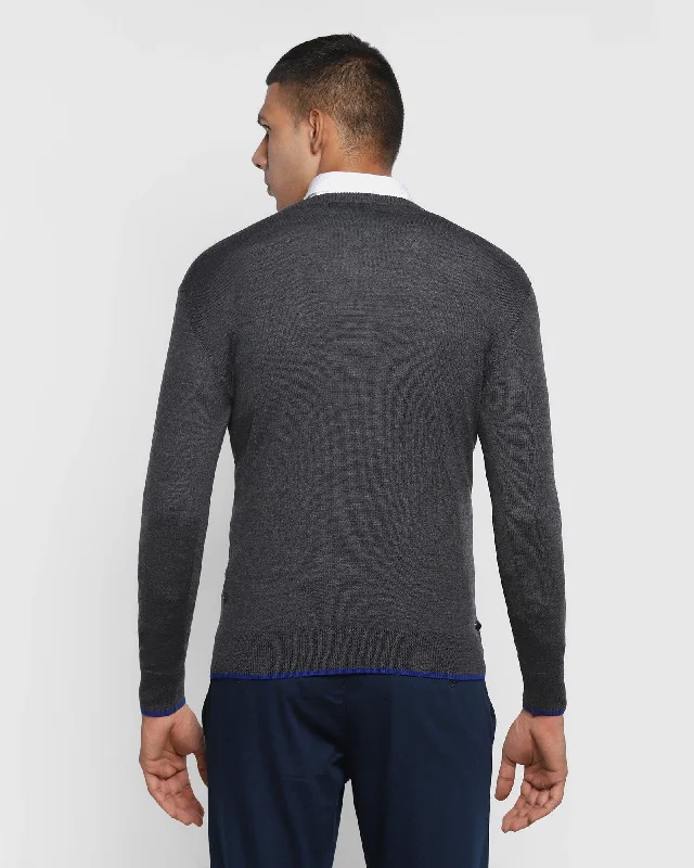 solid-v-neck-sweater-in-charcoal-savior