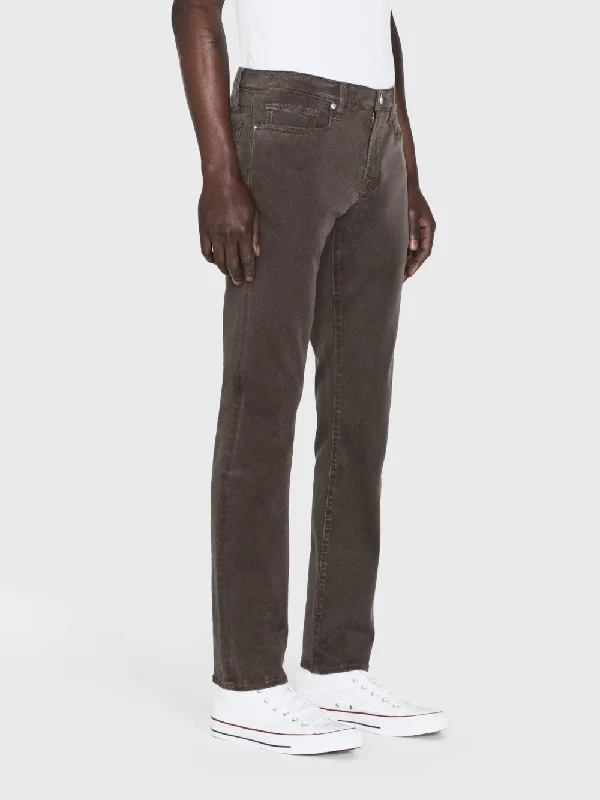 L'Homme Slim Brushed Twill -- Mocha