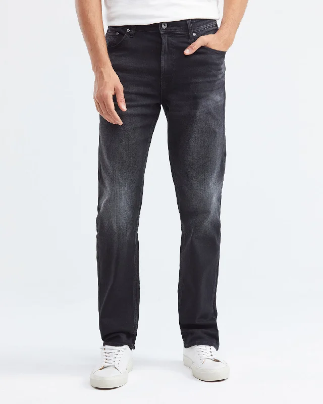 RELAXED FIT HIGH-RISE JEANS IN BLACK