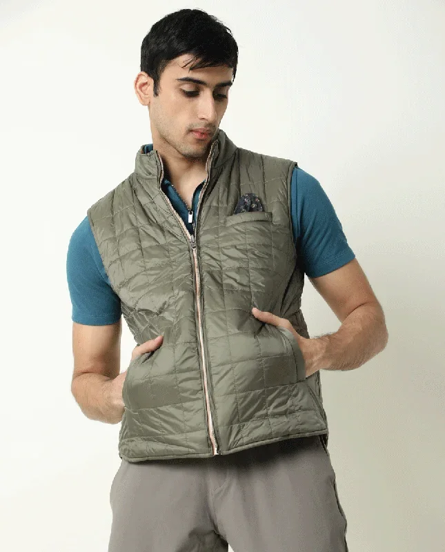 Rare Rabbit Men's Fillex Light Olive Solid Reversible Quilted Sleeveless Puffer Jacket