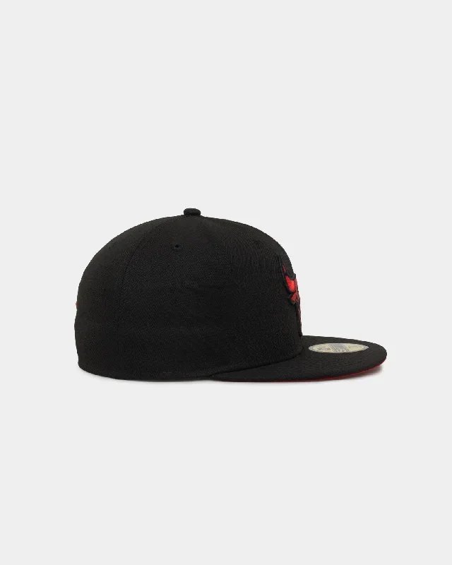 new-era-chicago-bulls-scarlet-bottom-59fifty-fitted-black-scarlet