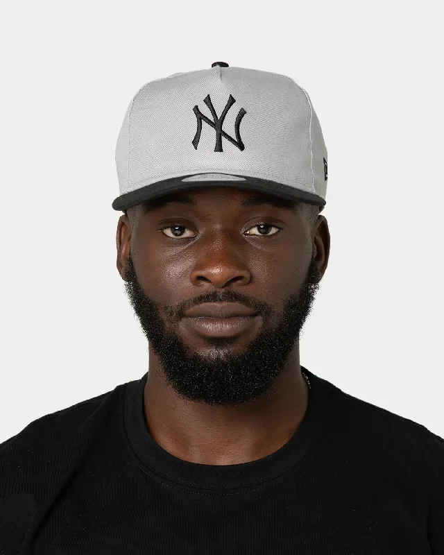 new-era-new-york-yankees-old-golfer-snapback-grey-black