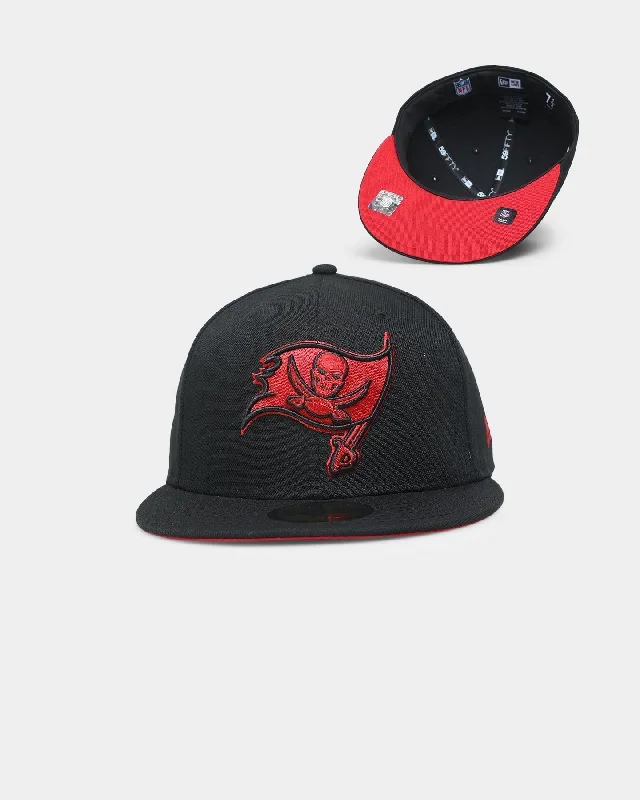 New Era Tampa Bay Buccaneers Scarlet Bottom 59FIFTY Fitted Black/Scarlet