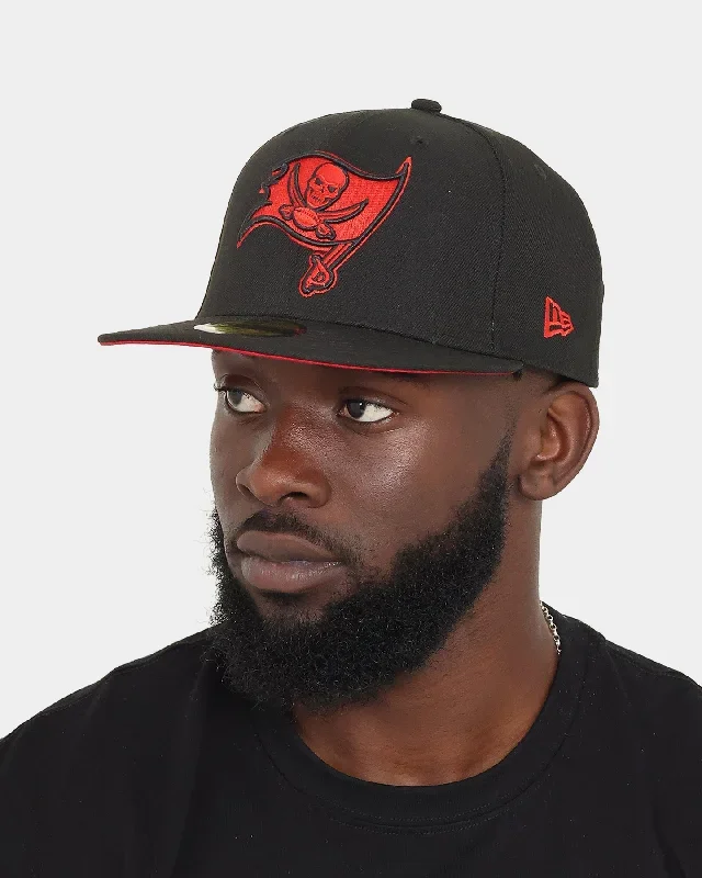 new-era-tampa-bay-buccaneers-scarlet-bottom-59fifty-fitted-black-scarlet