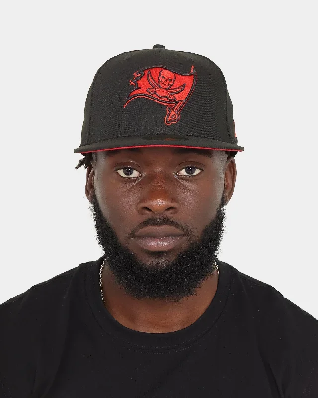 new-era-tampa-bay-buccaneers-scarlet-bottom-59fifty-fitted-black-scarlet