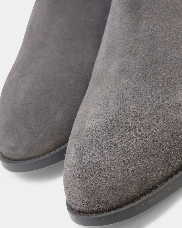 saint-morta-nomad-chelsea-boot-dark-grey